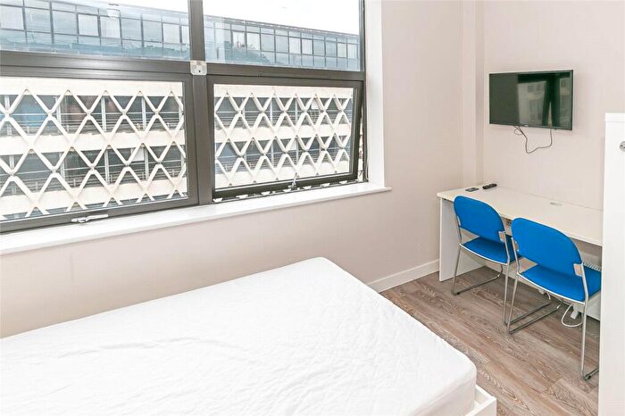 Studio To Rent In Crown House, - Prince Street, City Centre, BS1