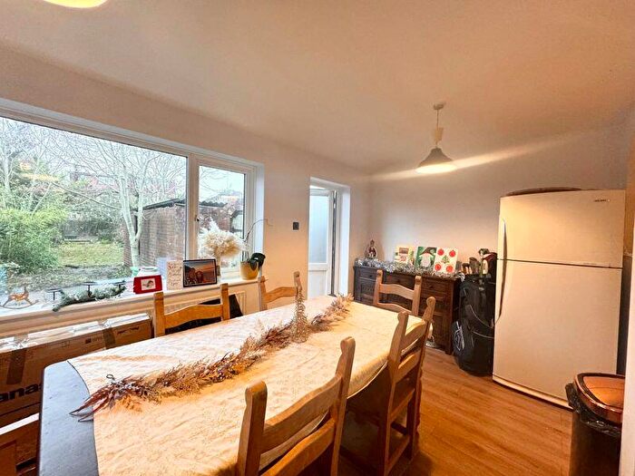 3 Bedroom Semi-Detached House To Rent In Oakhampton Road, London, NW7