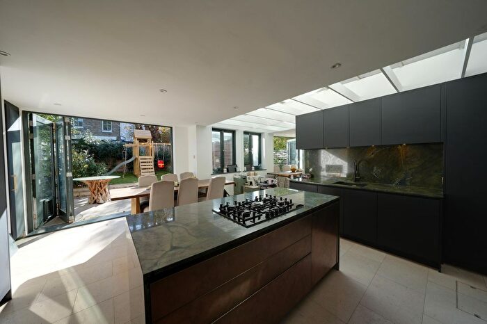 5 Bedroom Semi-Detached House To Rent In Chelverton Road, London, SW15