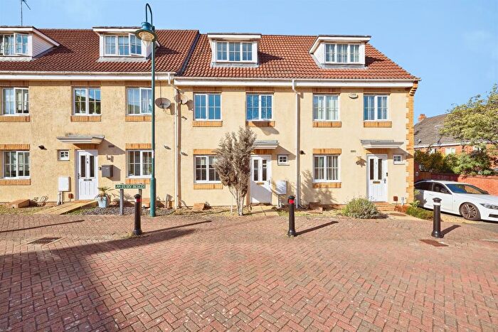 3 Bedroom Town House For Sale In Jury Road, Hampton Vale, Peterborough, PE7