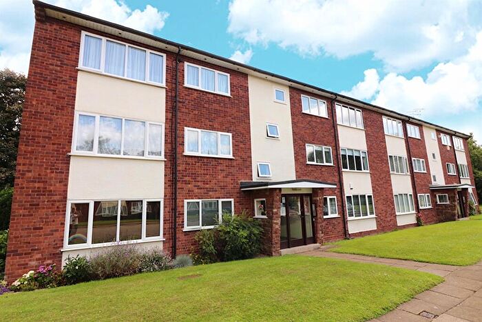 2 Bedroom Flat For Sale In Arosa Drive, Harborne, Birmingham, B17