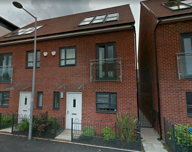 3 Bedroom Semi-Detached House To Rent In Kempster Gardens, Salford, M7