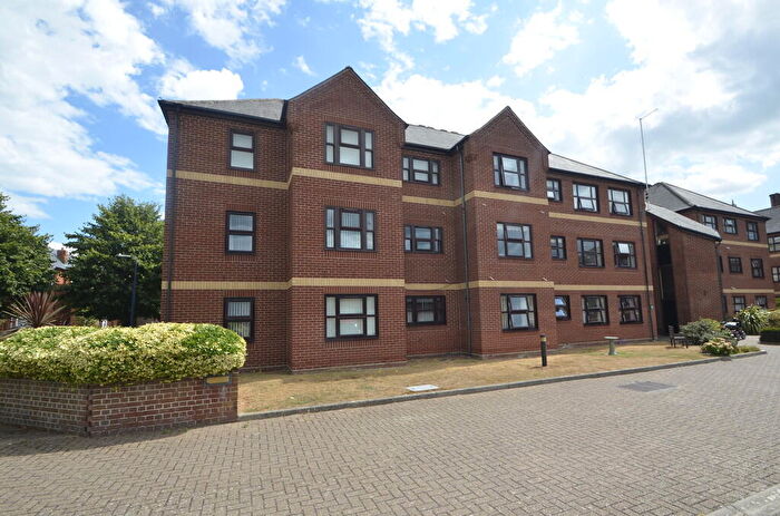 2 Bedroom Apartment For Sale In Harvest Court, Cobbold Road, Felixstowe, IP11
