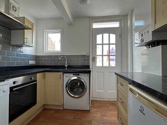 1 Bedroom Flat To Rent In Clifton Lawn, Ramsgate, Kent, CT11