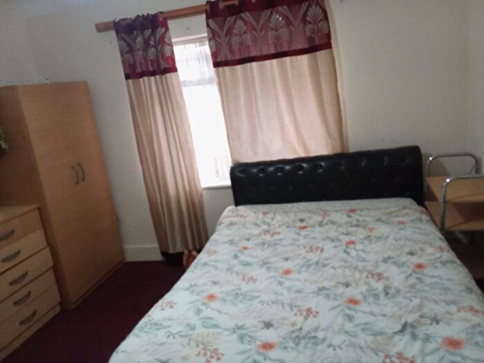 1 Bedroom Terraced House To Rent In Gordon Crescent, Hayes, UB3