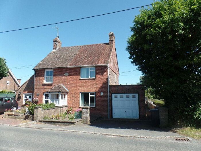 2 Bedroom Semi Detached House To Rent In Hatches Cottages, Coldharbour Road Hailsham, BN27