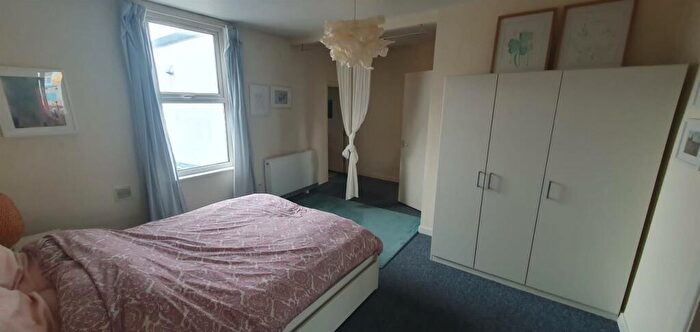 1 Bedroom Flat To Rent In Gloucester Road, Bristol, BS7