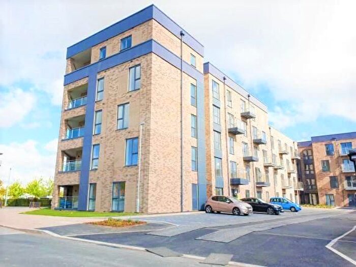 2 Bedroom Flat To Rent In Cooper Avenue, Longbridge, Birmingham, B31