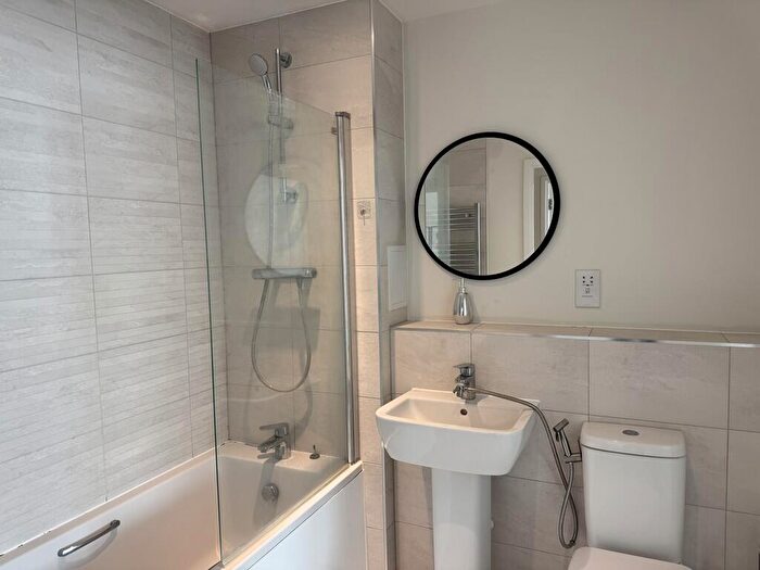 1 Bedroom Flat To Rent In Viscount House, Regency Heights, NW10