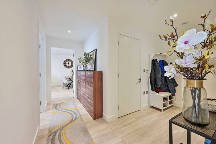 2 Bedroom Flat For Sale In East Road, Colliers Wood, London, SW19