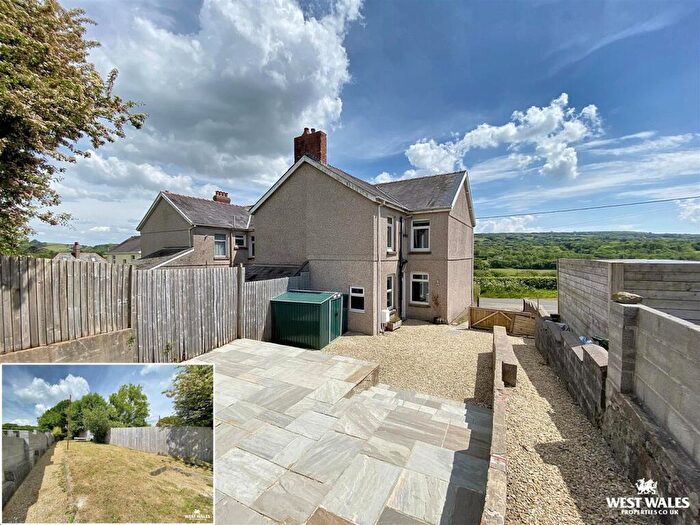 3 Bedroom Semi-Detached House For Sale In Heol Nazareth, Pontyates, Llanelli, SA15