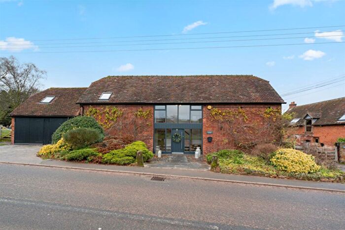 4 Bedroom Barn Conversion For Sale In Packington Lane, Coleshill, Birmingham, B46