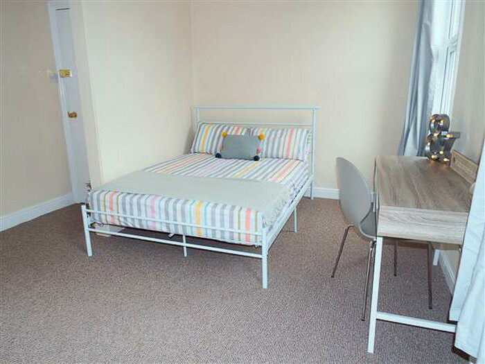 6 Bedroom Terraced House To Rent In Yarborough Road, West End, Lincoln, LN1