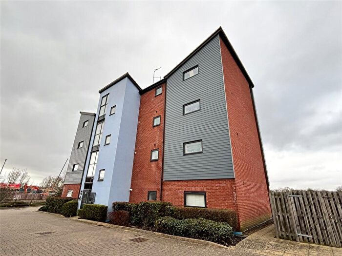 2 Bedroom Flat For Sale In Abells Close, Walton, Milton Keynes, Buckinghamshire, MK7