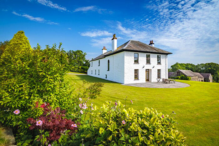 7 Bedroom Detached House For Sale In Pantygrwndy, Pembrokeshire, SA43