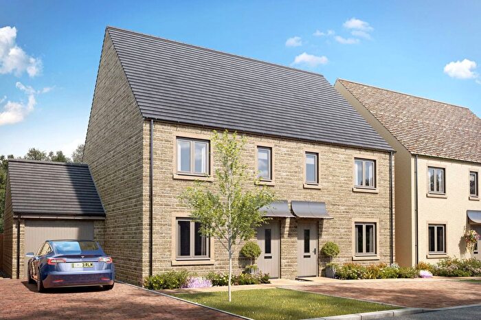 3 Bedroom Semi Detached House For Sale In The Limes, Tetbury, GL8