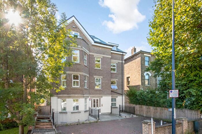 1 Bedroom Flat For Sale In Waldram Park Road, Forest Hill, London, SE23