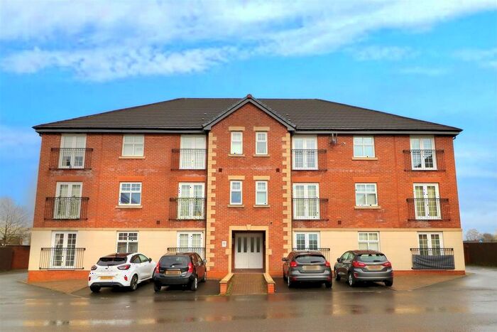 2 Bedroom Flat To Rent In Piele Road, Haydock, St. Helens, WA11