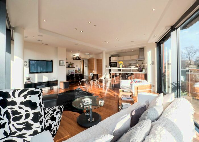 1 Bedroom Flat To Rent In Ravelston Terrace, Edinburgh, EH4