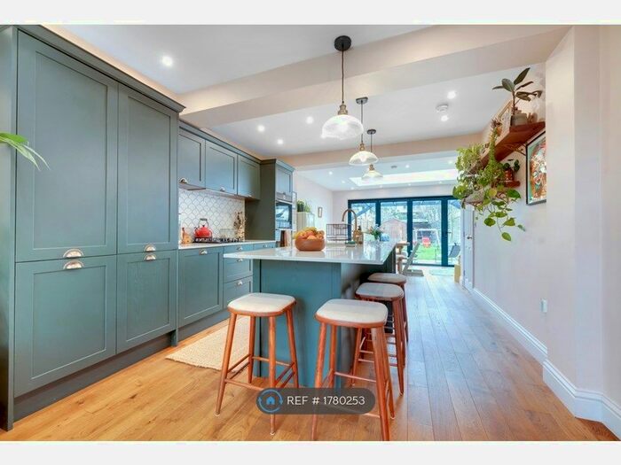 3 Bedroom Terraced House To Rent In Beeleigh Road, Morden, SM4