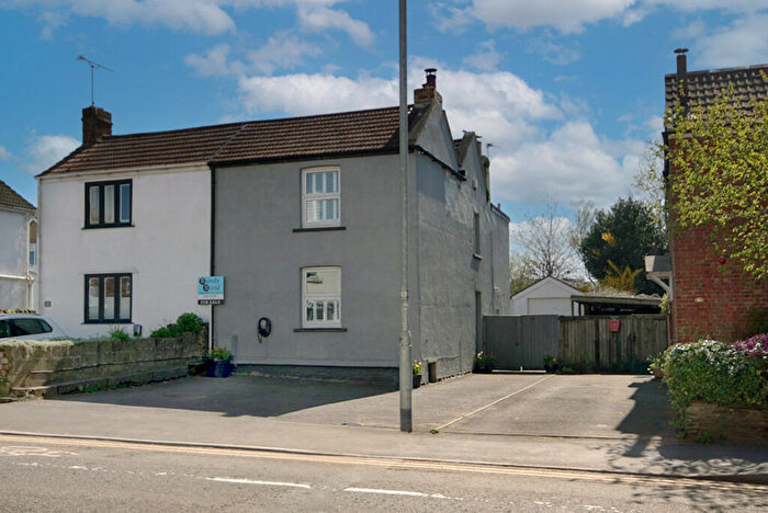 3 Bedroom Cottage For Sale In Station Road, Yate, BS37