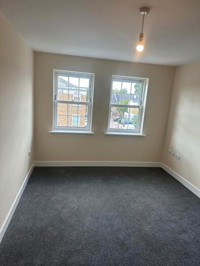 2 Bedroom Flat To Rent In Sandlewood Court, Maidstone, Kent, ME16