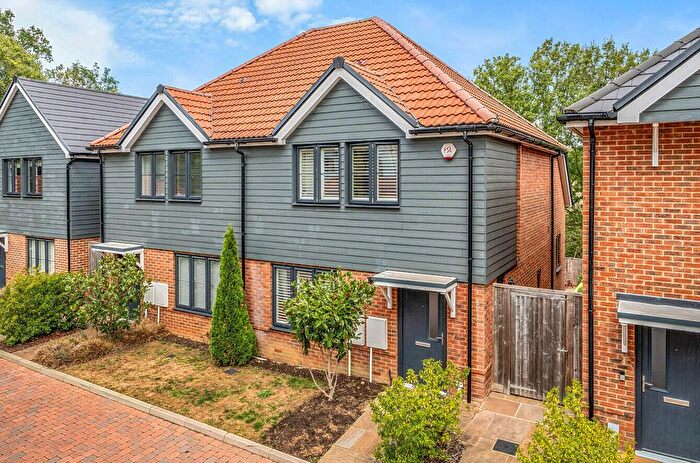 4 Bedroom Semi-Detached House For Sale In Croft Road, Westerham, TN16