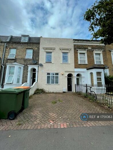 5 Bedroom Terraced House To Rent In Buxton Road, London, E15