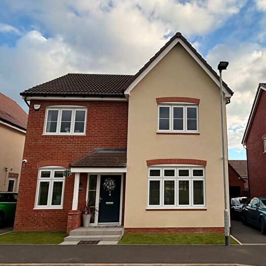 4 Bedroom Detached House For Sale In Watts Drive, Telford, Shifnal, TF11