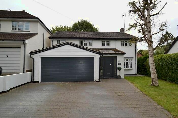 4 Bedroom Detached House To Rent In The Causeway, Buntingford, SG9