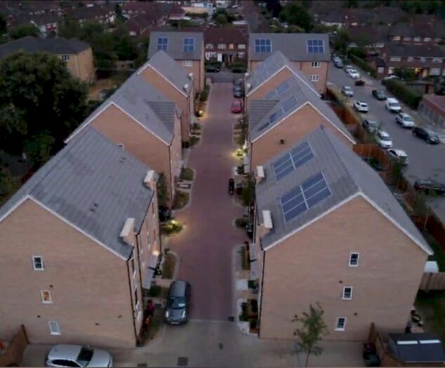 1 Bedroom Flat To Rent In Dorrington Close, Barking, Essex, IG11