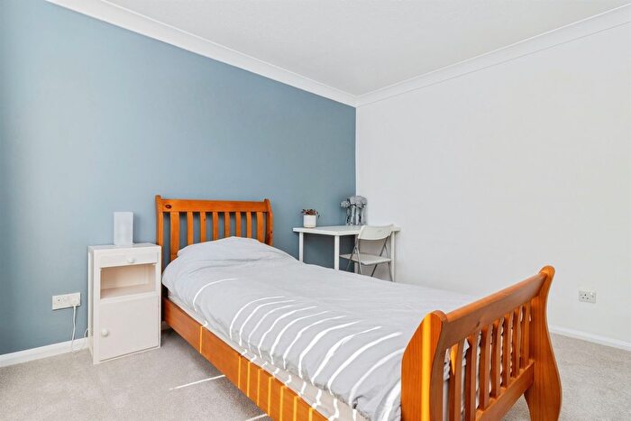 3 Bedroom Detached House For Sale In Green Park Road, Paignton, TQ3