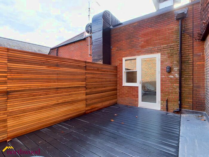 1 Bedroom Studio To Rent In Bridge Street, Banbury, OX16