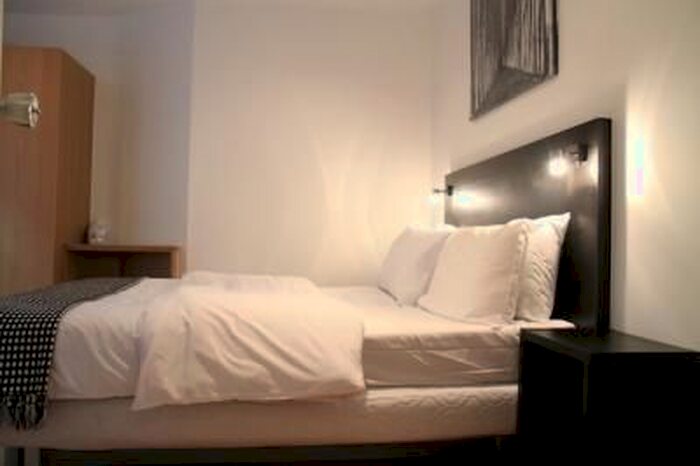 Studio To Rent In Cartwright Gardens, Bloomsbury, London. WC1H