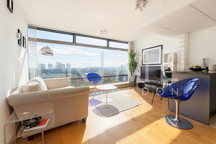 1 Bedroom Flat To Rent In Parliament View Apartments, Albert Embankment, London, SE1