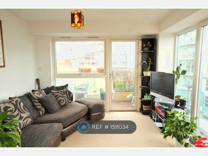 2 Bedroom Flat To Rent In Marine Street, London, SE16