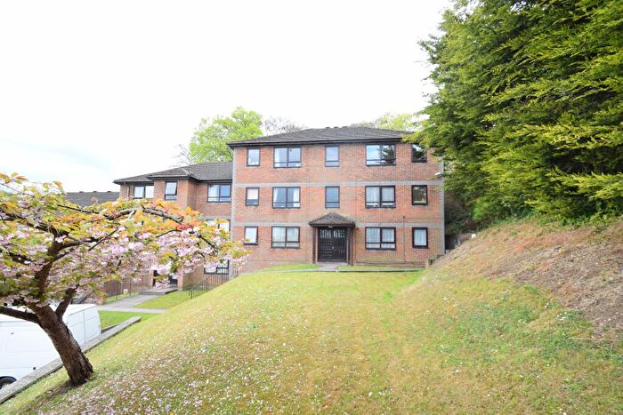 2 Bedroom Apartment To Rent In High Beeches, High Wycombe, Buckinghamshire, HP12