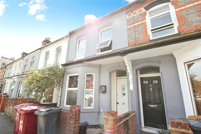 3 Bedroom Terraced House For Sale In Catherine Street, Reading, RG30