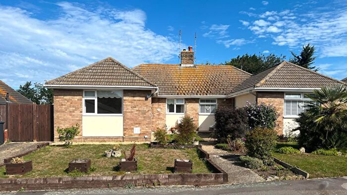 2 Bedroom Semi-Detached Bungalow For Sale In Elizabeth Way, Herne Bay, CT6