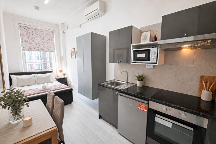 Studio To Rent In Cromwell Road, London, SW7