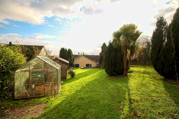 2 Bedroom Bungalow For Sale In Littleham, Bideford, EX39
