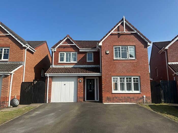 4 Bedroom Detached House To Rent In Dalziel Gait Cambuslang Glasgow, G72