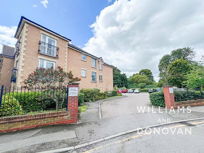 1 Bedroom Flat For Sale In Coachman Court, Ashingdon Road, Rochford, SS4
