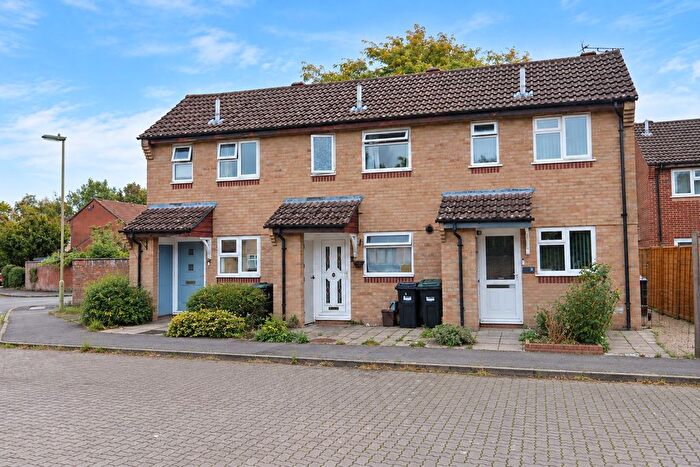 2 Bedroom Terraced House For Sale In Rosewood Gardens, Marchwood, SO40
