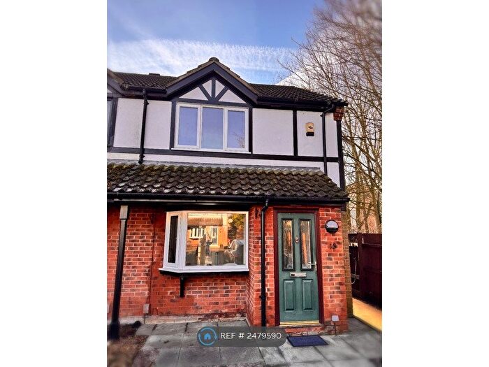2 Bedroom Semi-Detached House To Rent In Troutbeck Close, Lincoln, LN2
