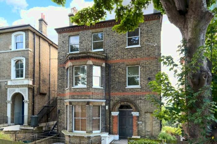 1 Bedroom Flat To Rent In Central Hill, London, SE19