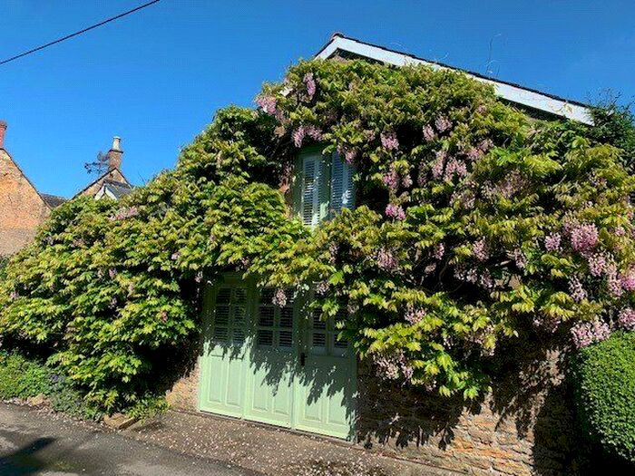 1 Bedroom Detached House To Rent In New Street, North Perrott, Crewkerne, Somerset, TA18