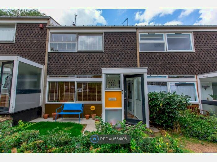 2 Bedroom Terraced House To Rent In The Keep, London, SE3