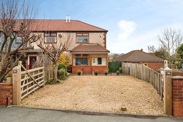 3 Bedroom End Of Terrace House For Sale In Chorley Road, Westhoughton, Bolton, Greater Manchester, BL5