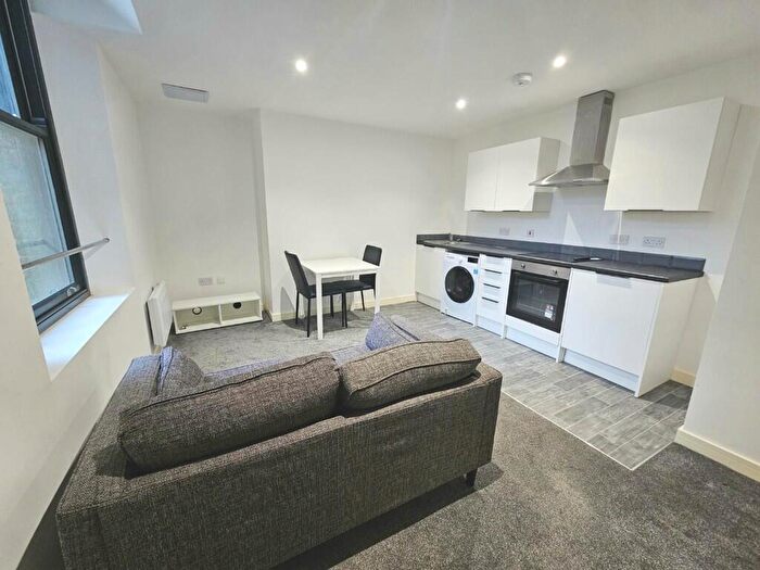 1 Bedroom Apartment To Rent In Eldon Place, Manningham, Bradford, BD1